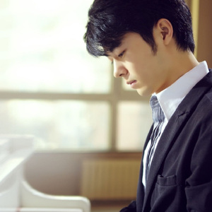 刘飞儿早期写真图片
